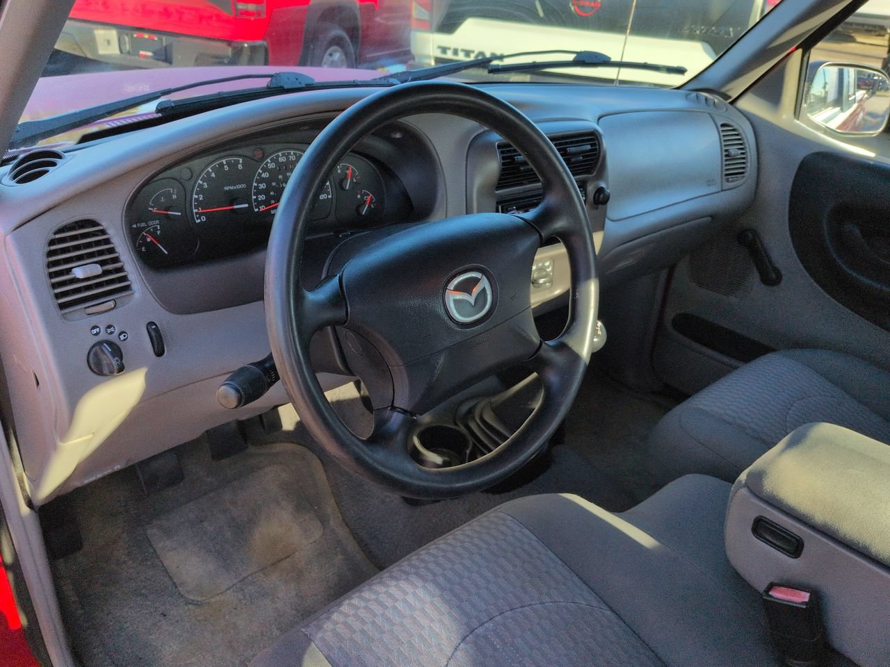Used 2001 MAZDA B-Series Pickup 2WD Cab Plus B3000 image 15