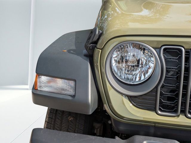 New 2026 Jeep Gladiator Sport AWD/4WD image 8