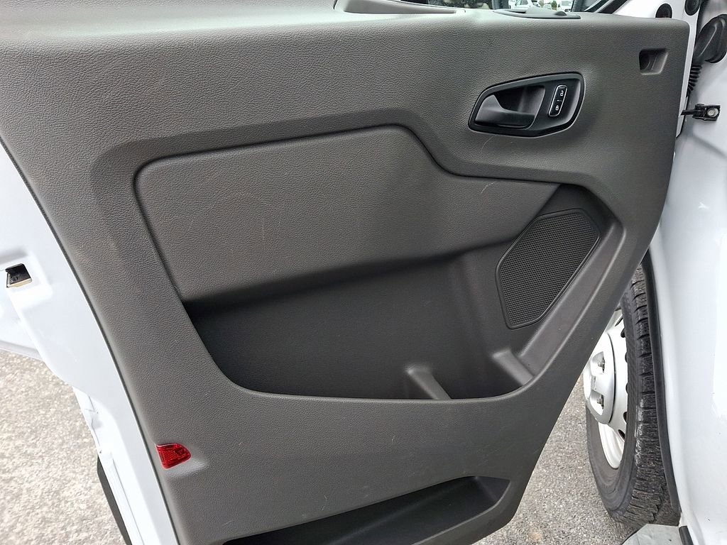 Used 2023 Ford Transit 250 Low Roof AWD w/ Exterior Upgrade Package image 12