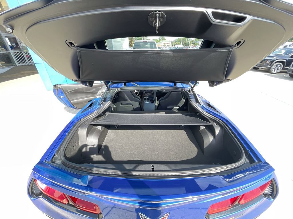 Used 2019 Chevrolet Corvette Stingray Coupe RWD image 24