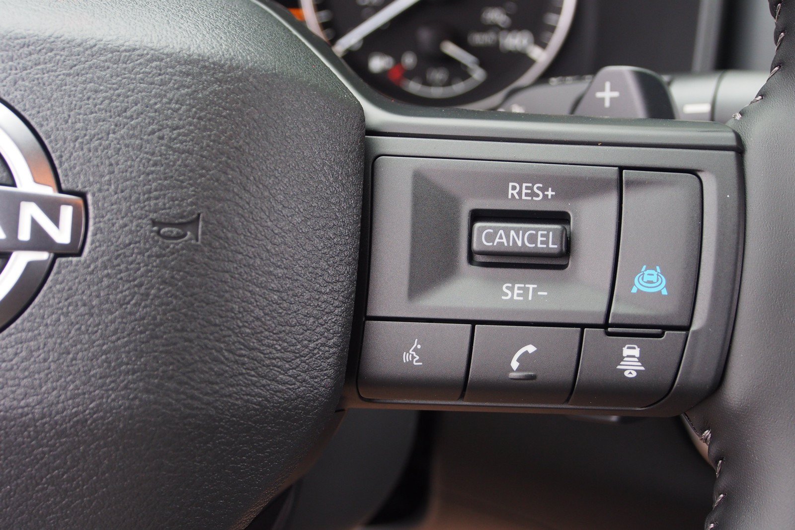 Used 2026 Nissan Rogue SV FWD image 20