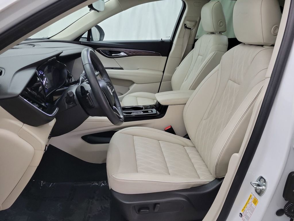 Certified 2023 Buick Envision Avenir image 3