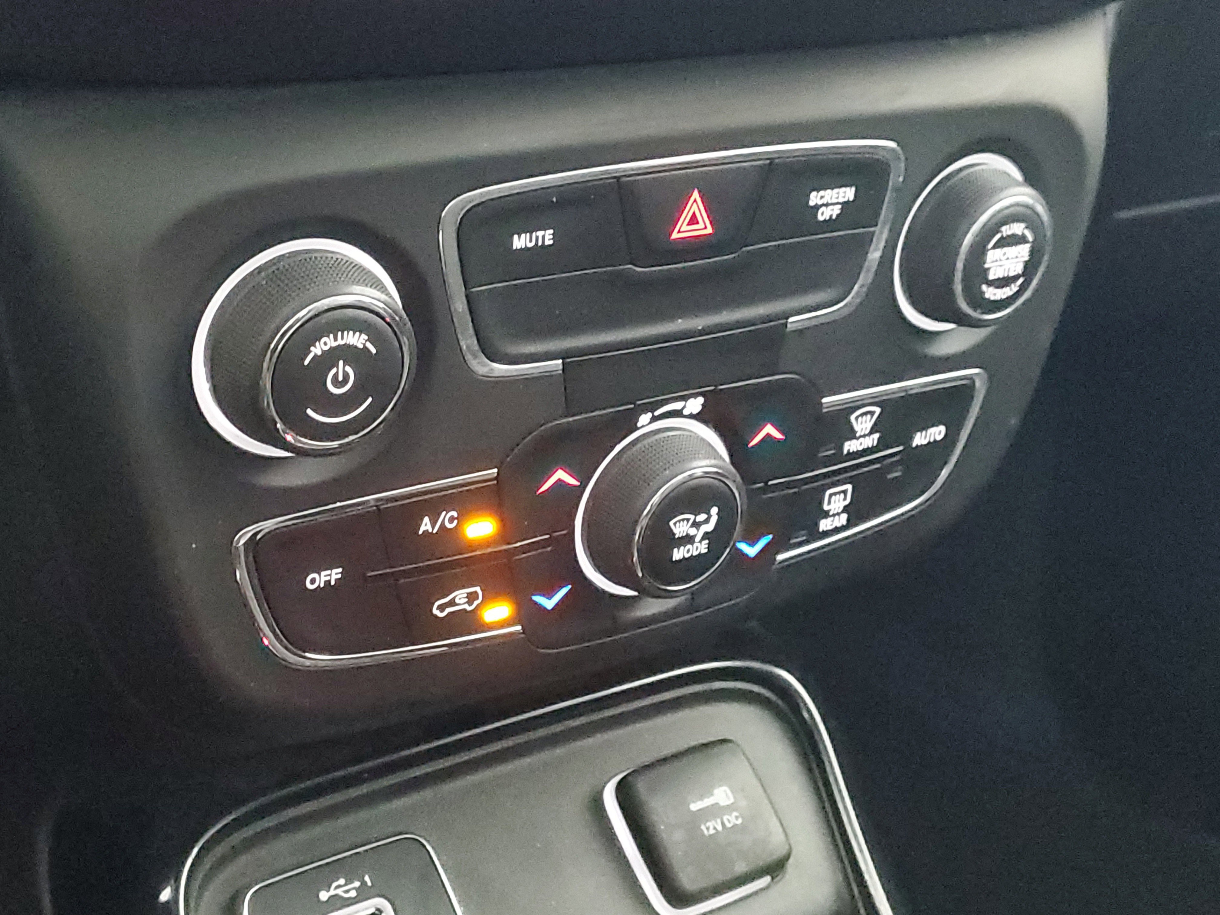 Used 2020 Jeep Compass Altitude image 31