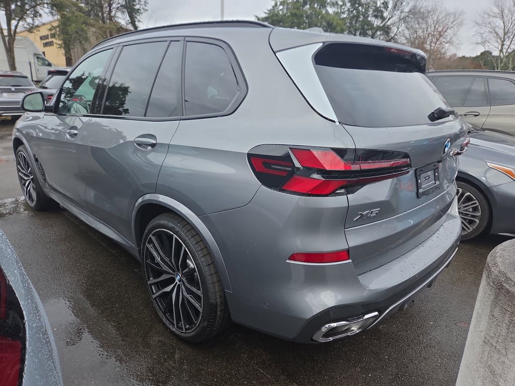New 2026 BMW X5 xDrive40i w/ Executive Package image 7