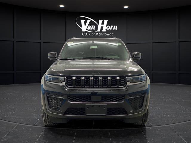 New 2026 Jeep Grand Cherokee Altitude image 12