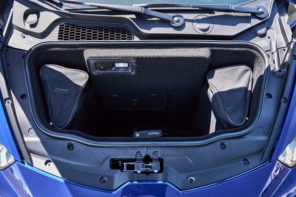 Used 2020 Lamborghini Huracan EVO AWD/4WD image 18