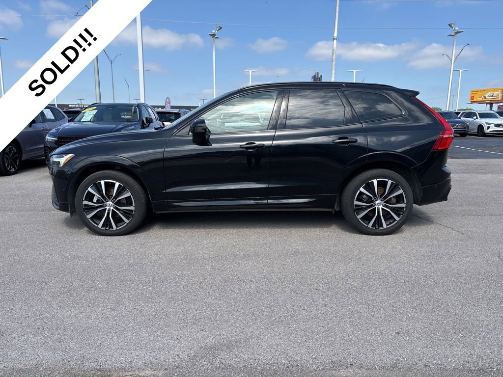 Used 2023 Volvo XC60 B5 Plus w/ Climate Package AWD/4WD image 2