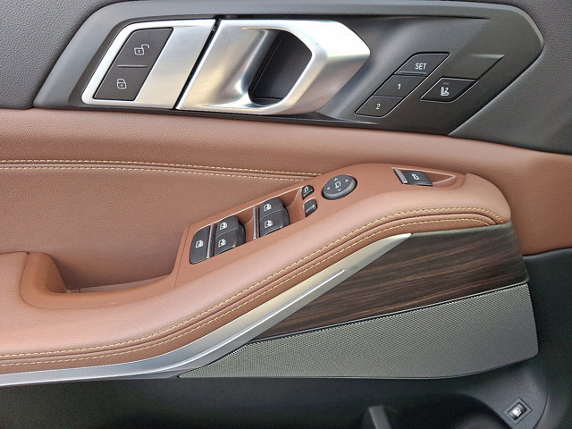 Certified 2024 BMW X5 xDrive50e w/ Executive Package image 13