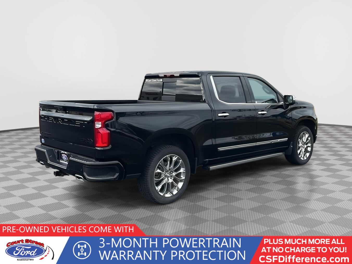 Used 2024 Chevrolet Silverado 1500 High Country w/ Technology Package image 6