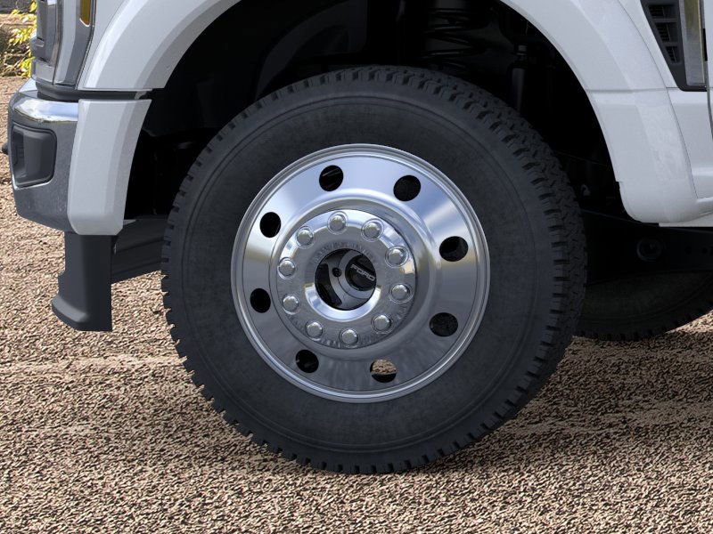 New 2026 Ford F450 XLT w/ XLT Premium Package image 19