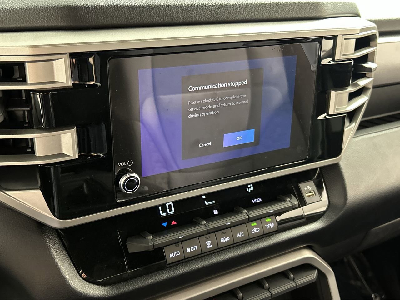 Used 2026 Toyota Tundra SR5 w/ SR5 Convenience Package image 17