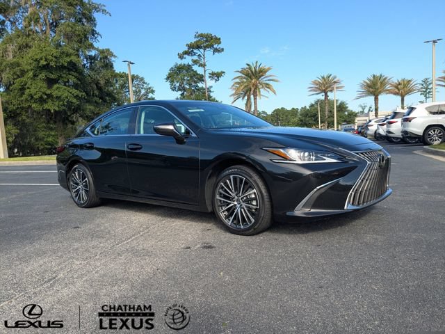 Certified 2025 Lexus ES 300h w/ Premium Package