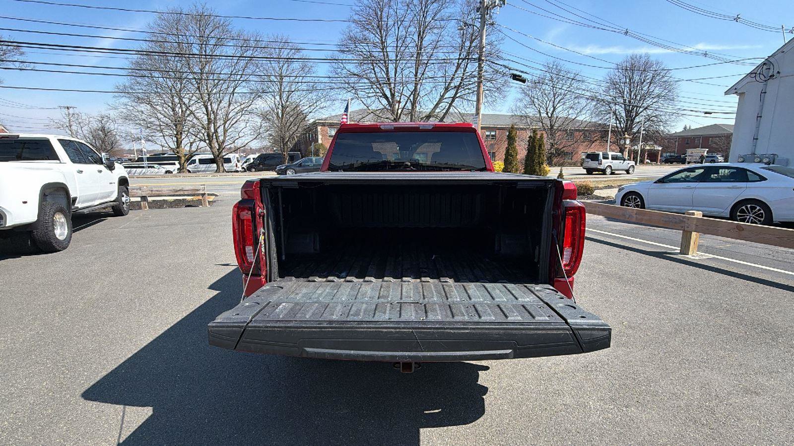 Used 2022 GMC Sierra 1500 SLT w/ Max Trailering Package image 9