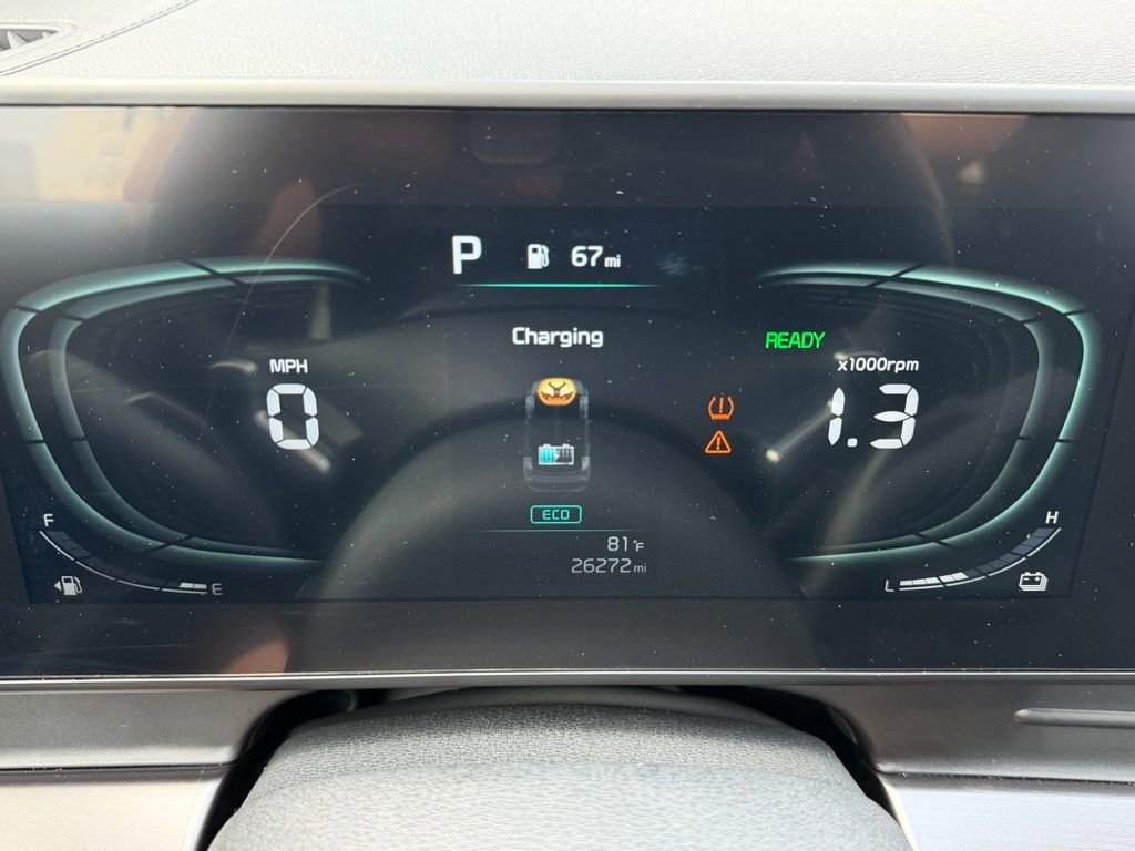 Used 2023 Kia Sportage EX image 18