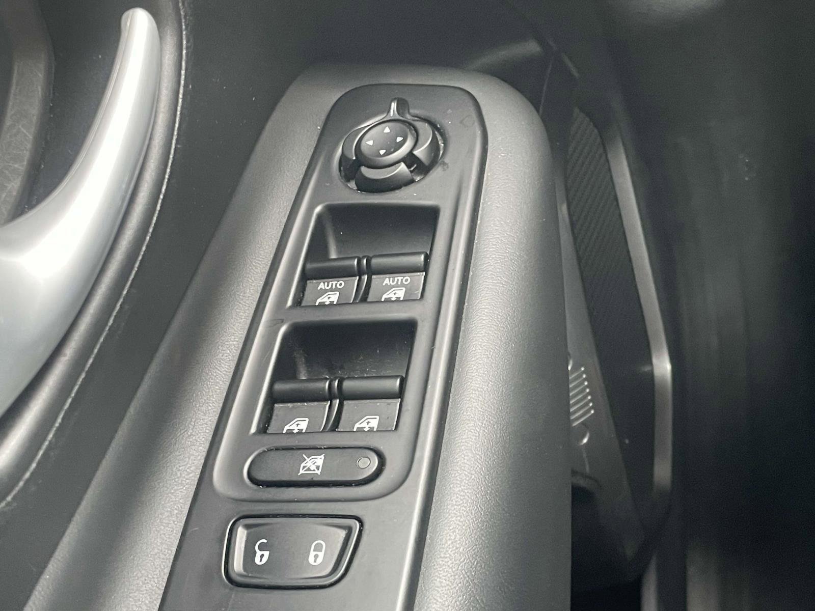 Certified 2023 Jeep Renegade Latitude image 8