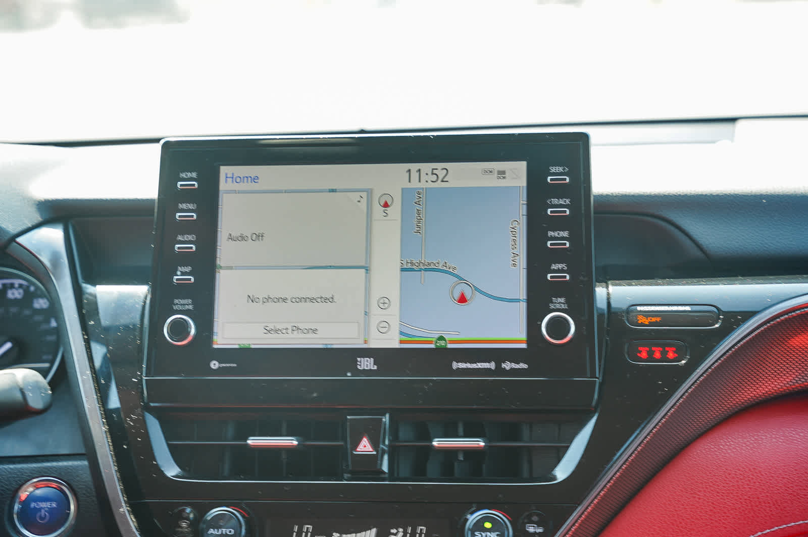 Used 2021 Toyota Camry XSE w/ Navigation Upgrade Package image 14