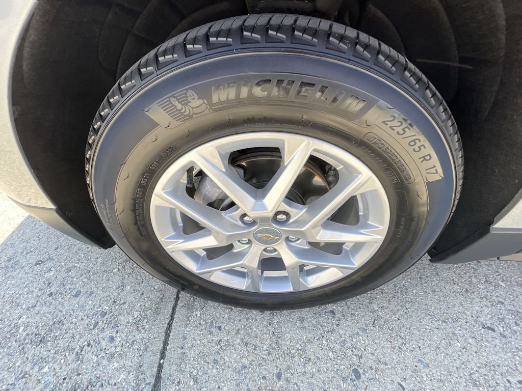 Certified 2024 Chevrolet Equinox LT FWD image 33