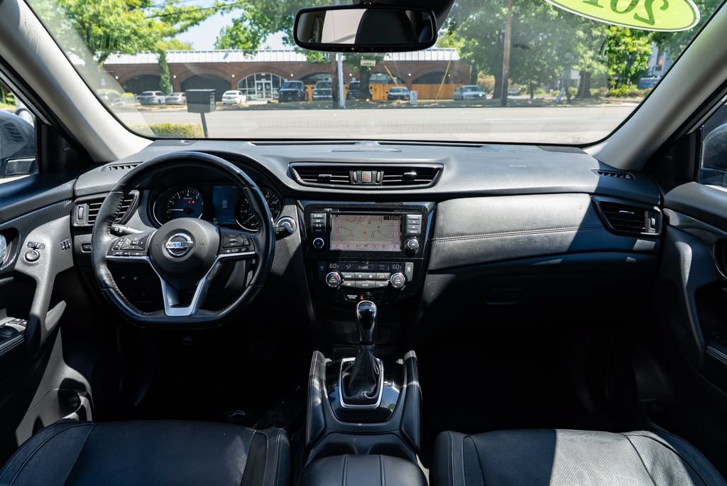Used 2018 Nissan Rogue SL AWD/4WD image 9