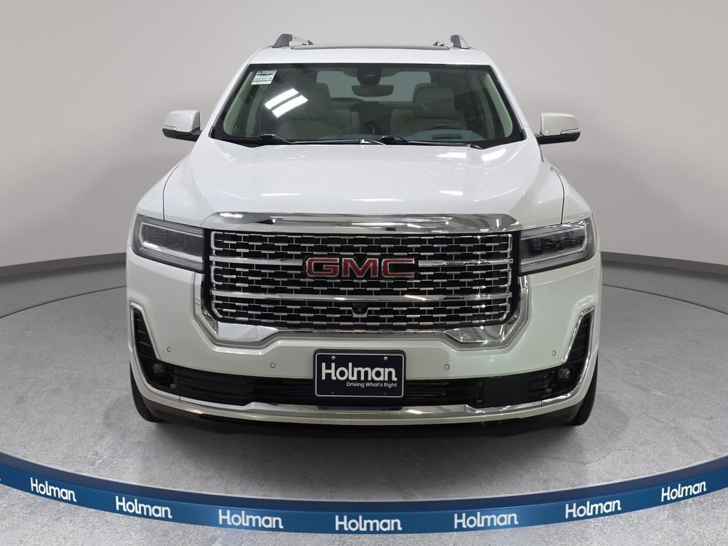 Used 2023 GMC Acadia Denali w/ Denali Ultimate Package image 3