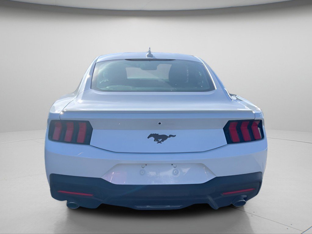 Used 2024 Ford Mustang Premium image 10
