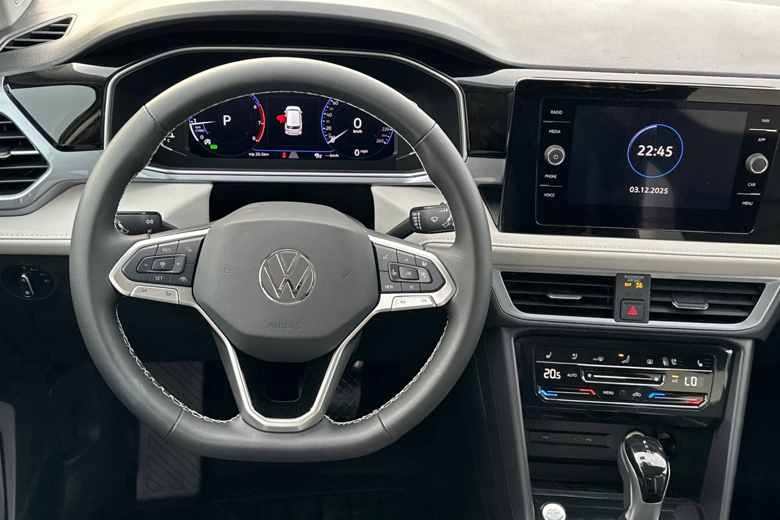 New 2026 Volkswagen Taos SEL image 14