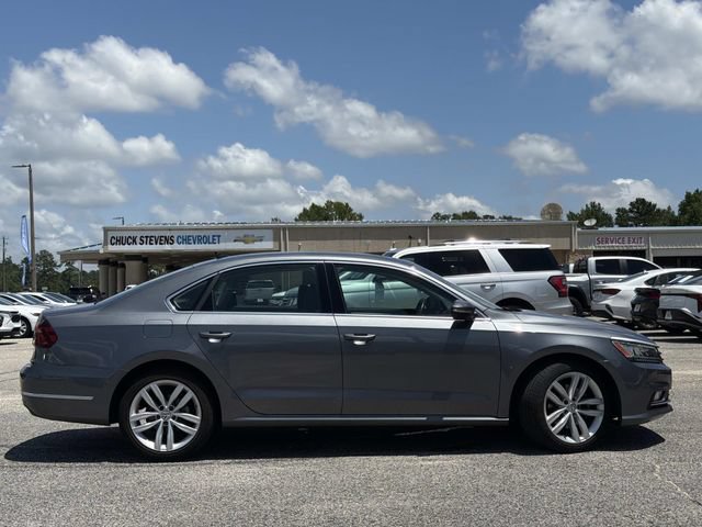 Used 2018 Volkswagen Passat 2.0T SE FWD image 6