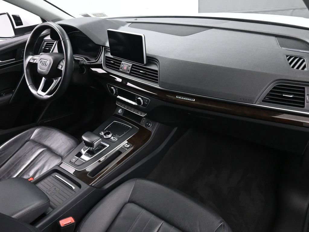 Used 2019 Audi Q5 2.0T Premium Plus AWD/4WD image 24