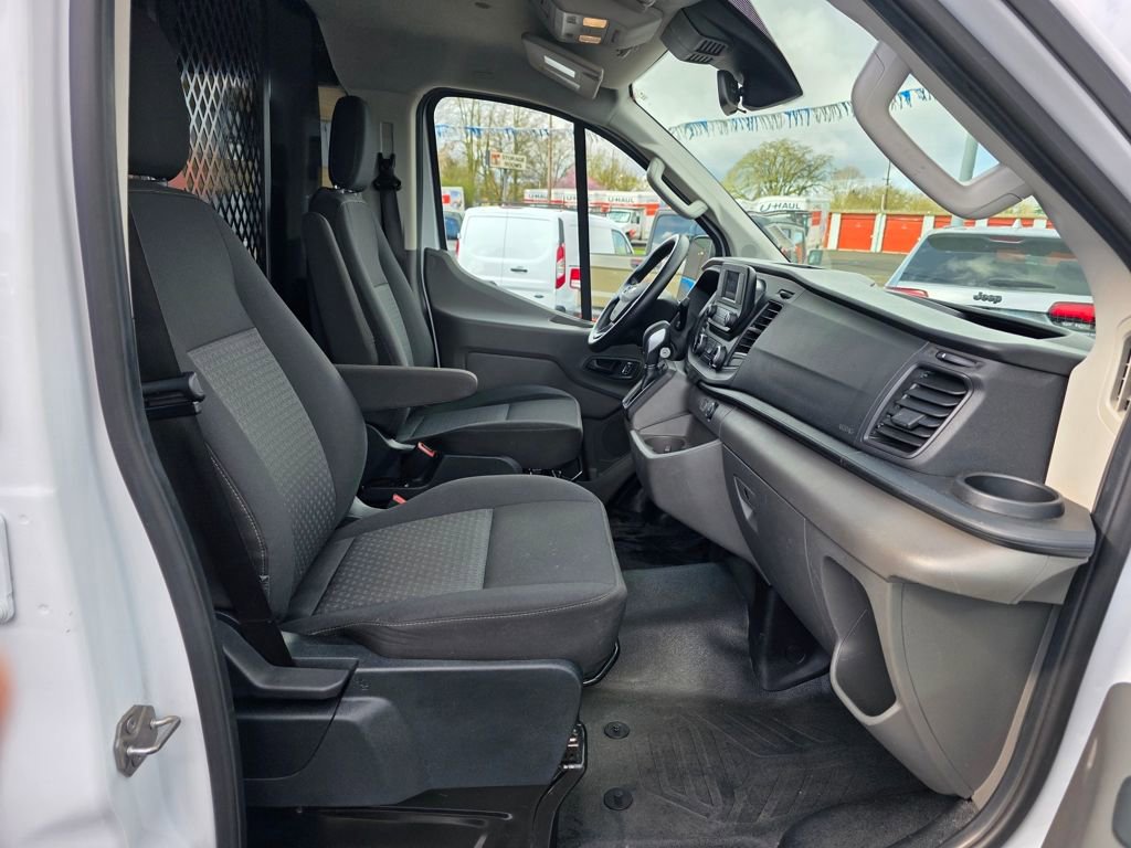 Used 2023 Ford Transit 250 Low Roof w/ Exterior Upgrade Package image 18