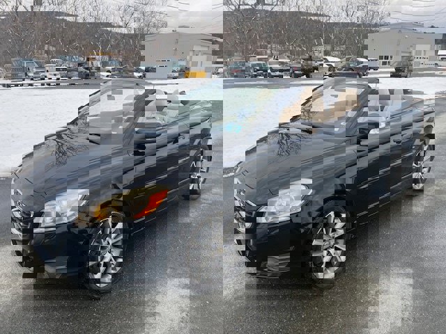 Used 2011 Volvo C70 T5 image 13