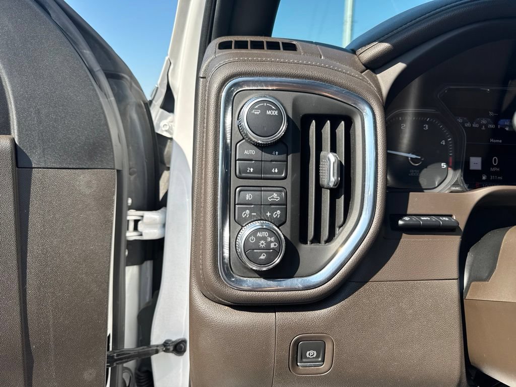 Used 2022 GMC Sierra 2500 Denali w/ Denali Ultimate Package AWD/4WD image 12