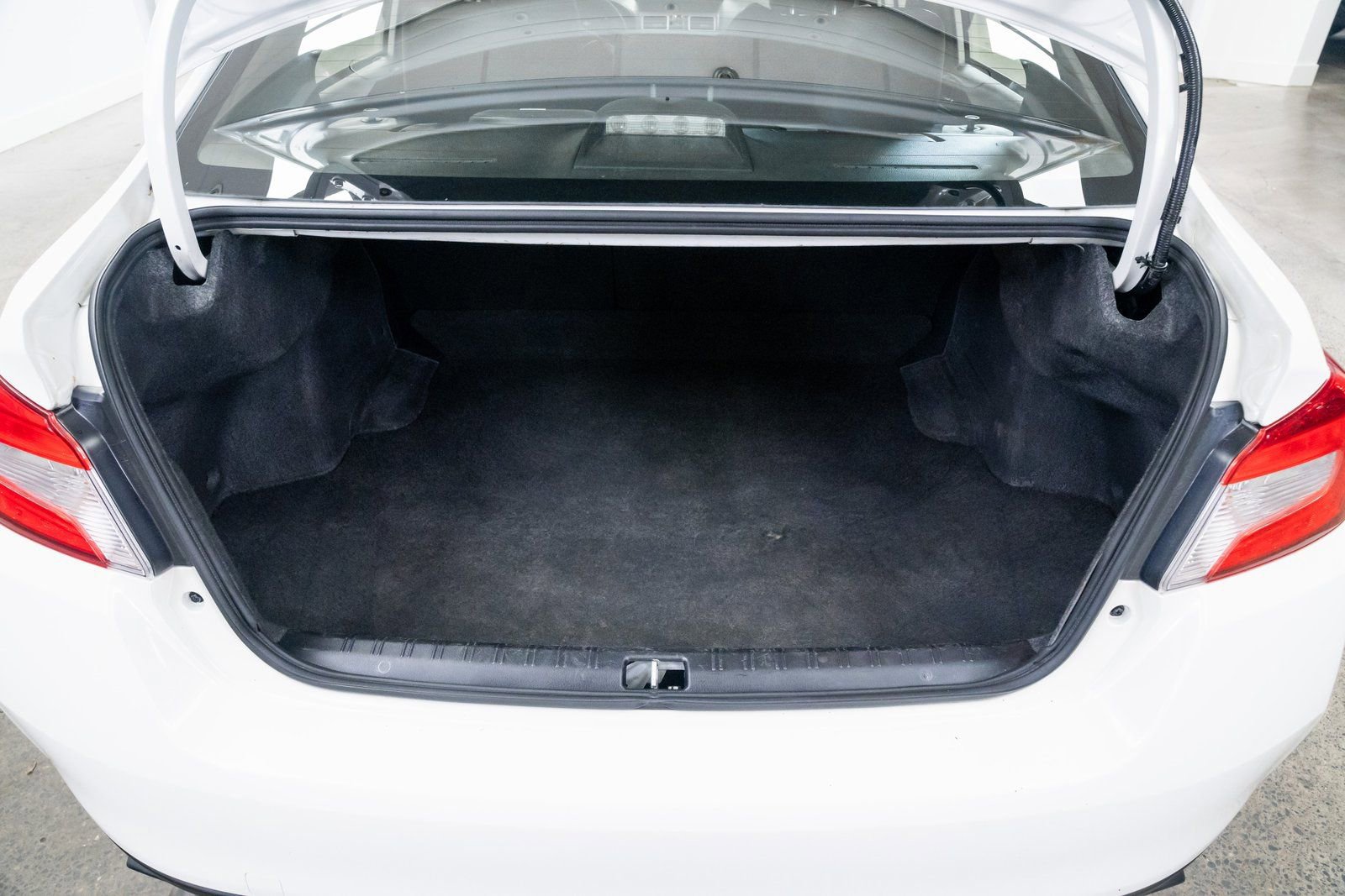 Used 2017 Subaru WRX STI image 8