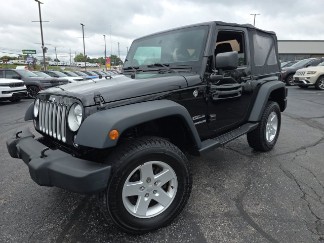 Used 2017 Jeep Wrangler Sport w/ Trailer Tow Group AWD/4WD image 2