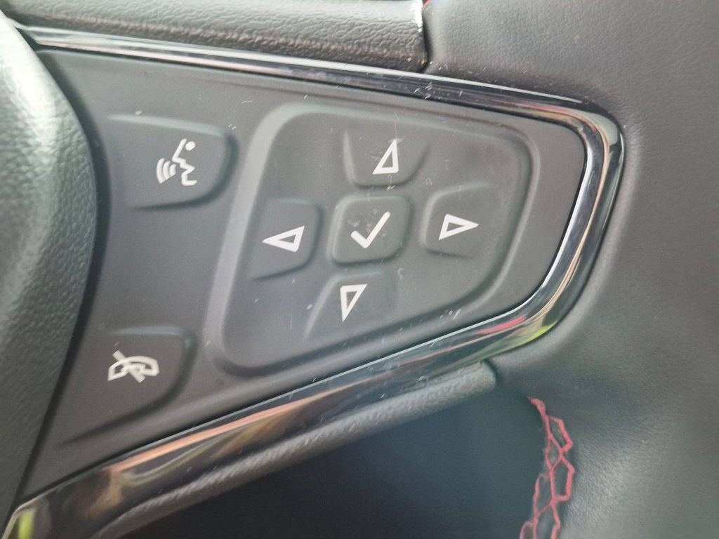 Used 2024 Chevrolet Equinox RS AWD/4WD image 18