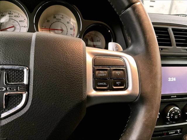 Used 2014 Dodge Challenger R/T w/ Electronics Convenience Group RWD image 19