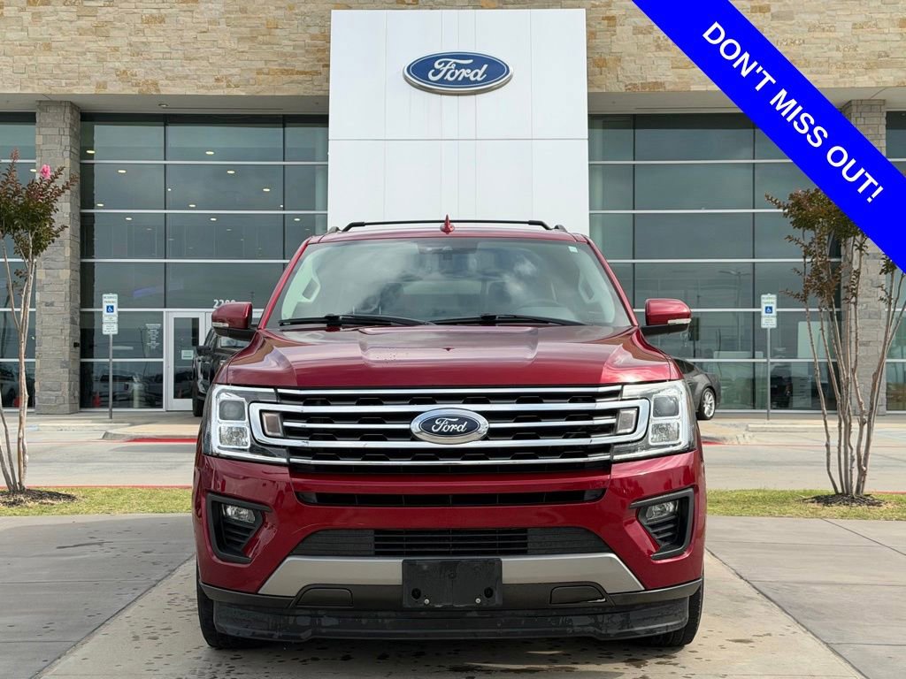 Used 2019 Ford Expedition XLT w/ Equipment Group 202A RWD image 2