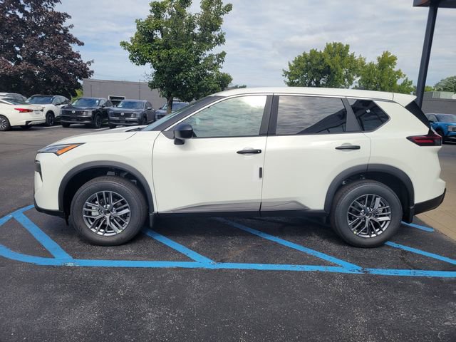 New 2026 Nissan Rogue S image 8