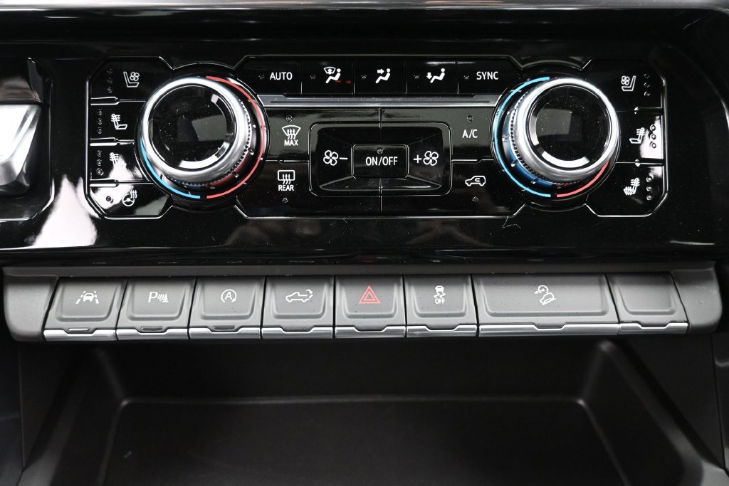 New 2026 GMC Sierra 1500 Denali AWD/4WD image 22