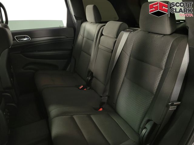Used 2019 Jeep Grand Cherokee Laredo AWD/4WD image 17