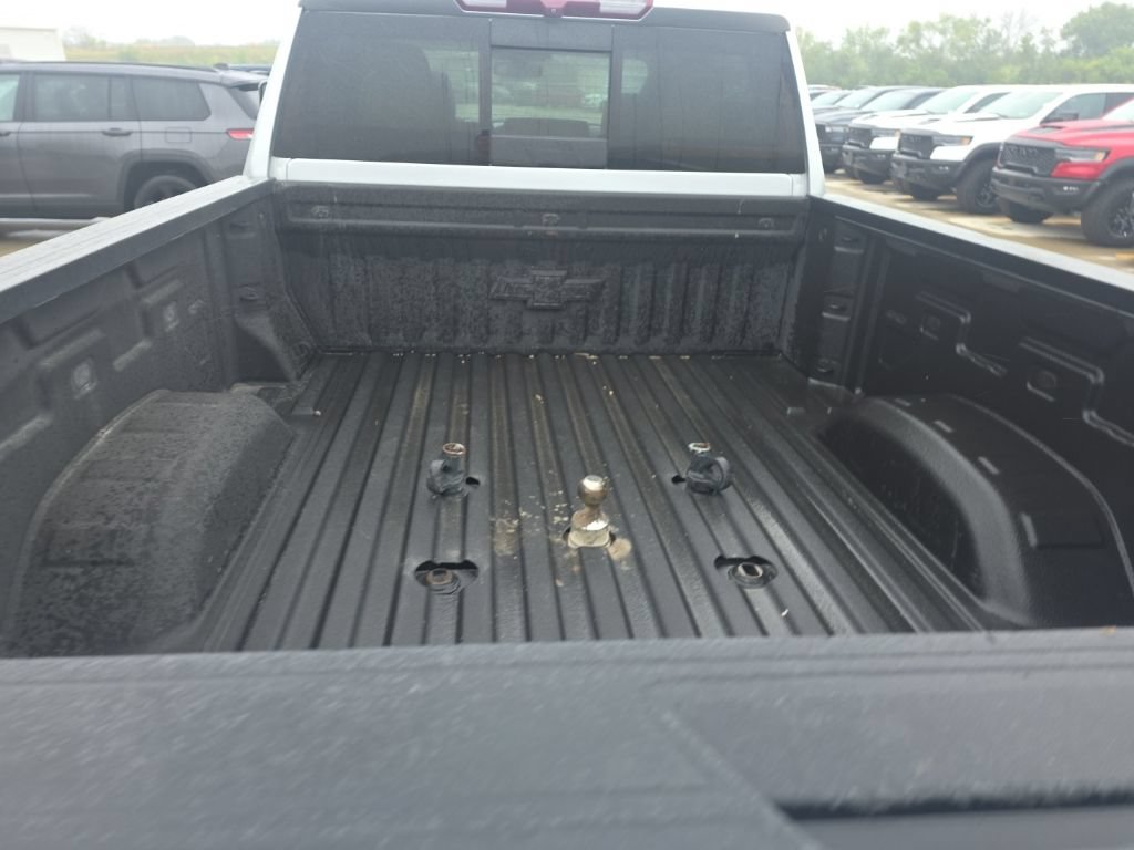 Used 2020 Chevrolet Silverado 3500 LTZ w/ LTZ Plus Package AWD/4WD image 6