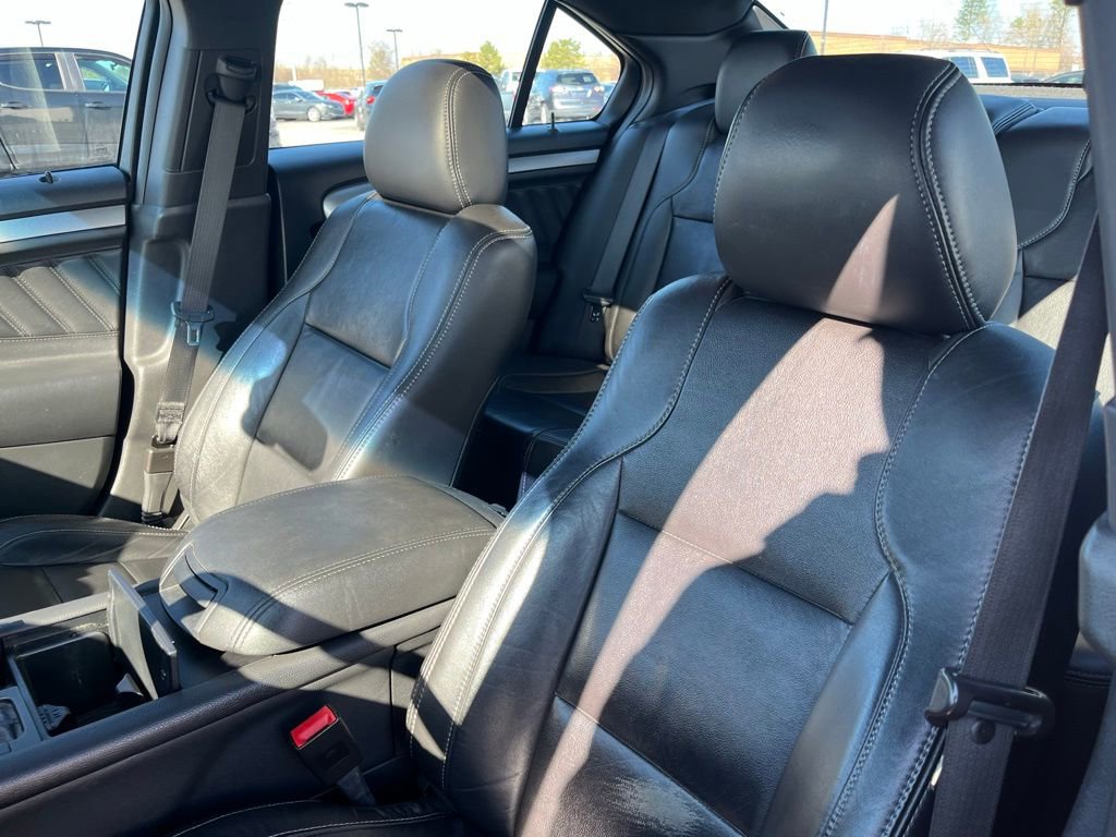 Used 2015 Ford Taurus SEL w/ Equipment Group 201A FWD image 11
