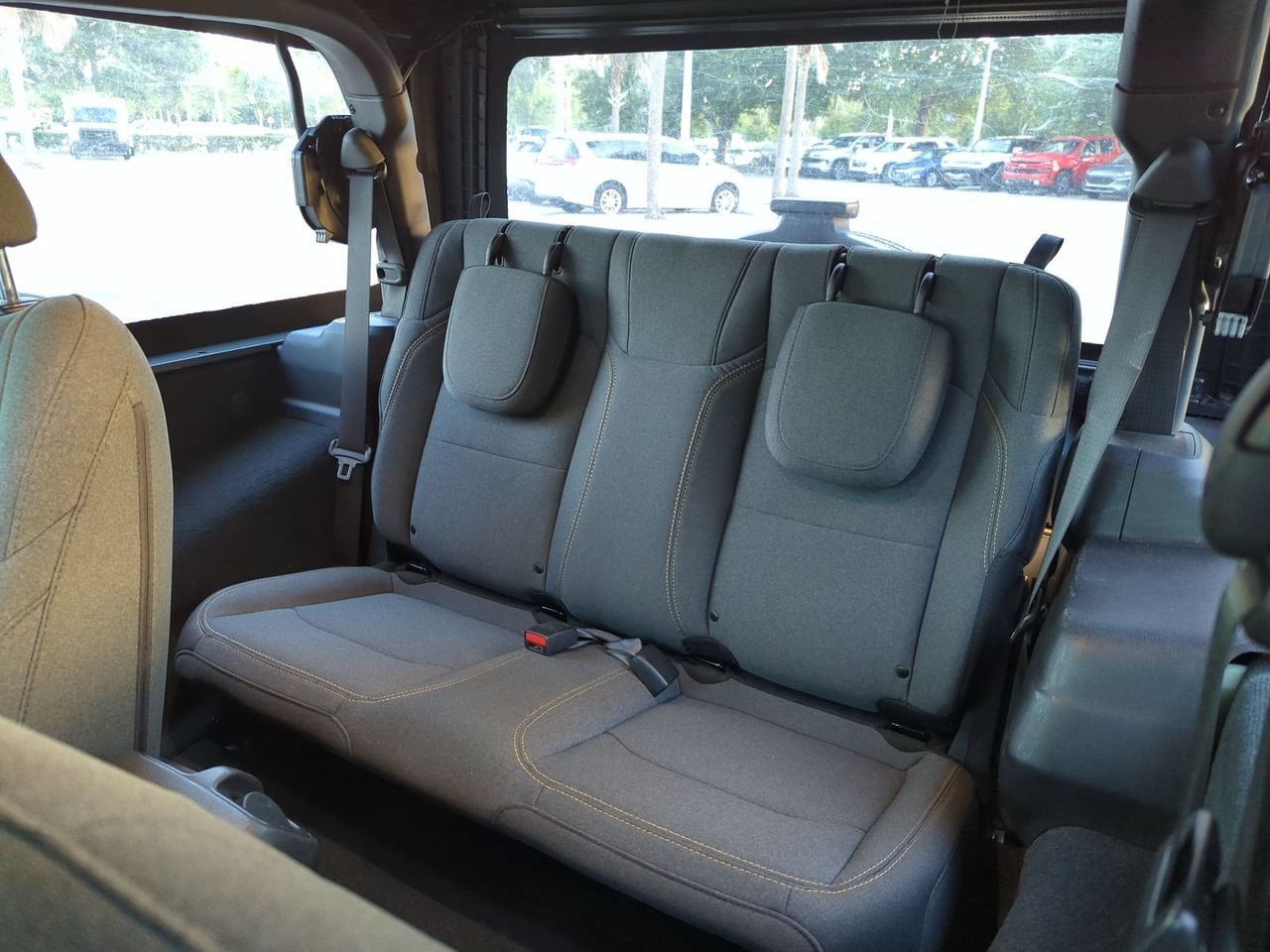 Used 2024 Jeep Wrangler Sport AWD/4WD image 20