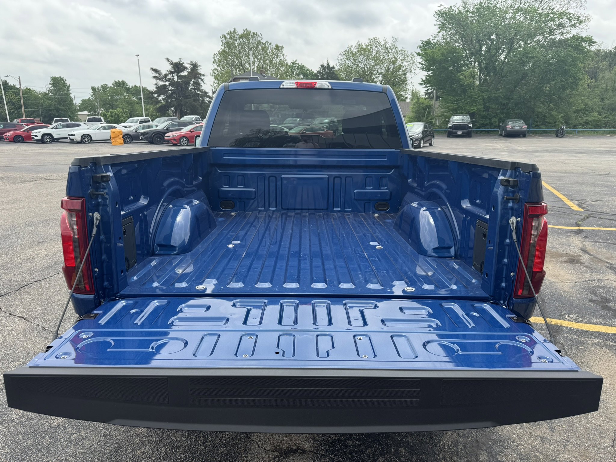 New 2025 Ford F150 XL w/ Equipment Group 103A High image 28