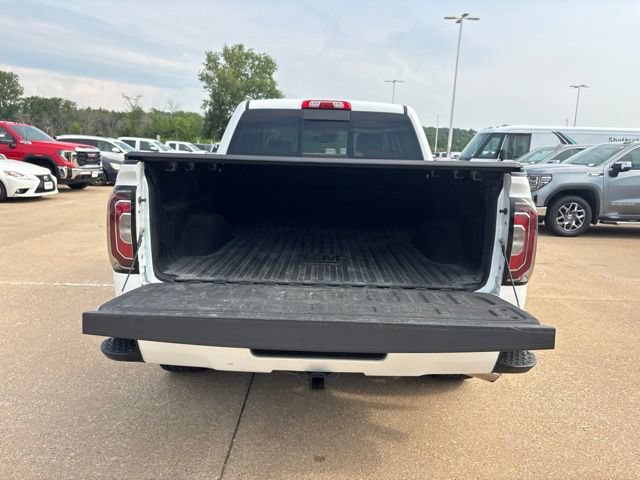 Used 2016 GMC Sierra 1500 Denali w/ Enhanced Driver Alert Package AWD/4WD image 5