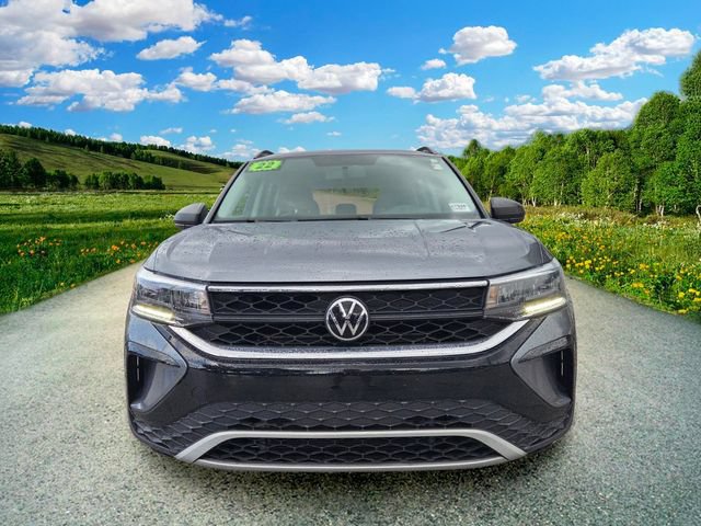 Used 2022 Volkswagen Taos S FWD image 8