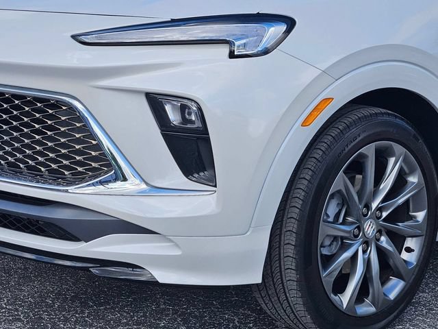 Used 2026 Buick Encore GX Avenir w/ Avenir Technology Package FWD image 10