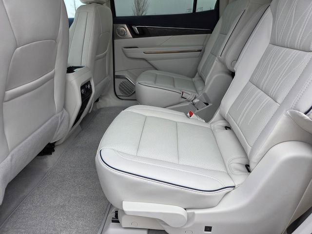 New 2026 Buick Enclave Avenir w/ Super Cruise Package AWD/4WD image 46