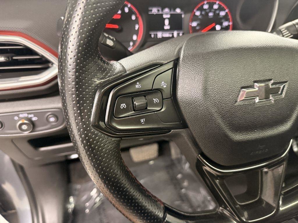 Used 2021 Chevrolet TrailBlazer RS w/ Sun and Liftgate Package AWD/4WD image 16