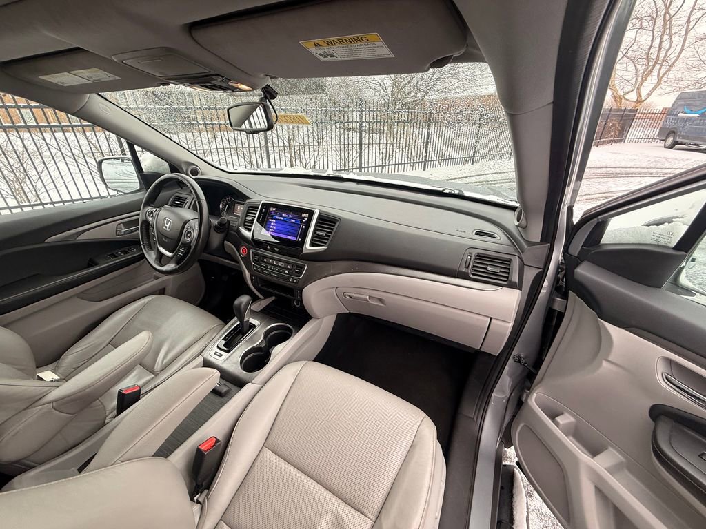 Used 2019 Honda Ridgeline RTL-T image 14