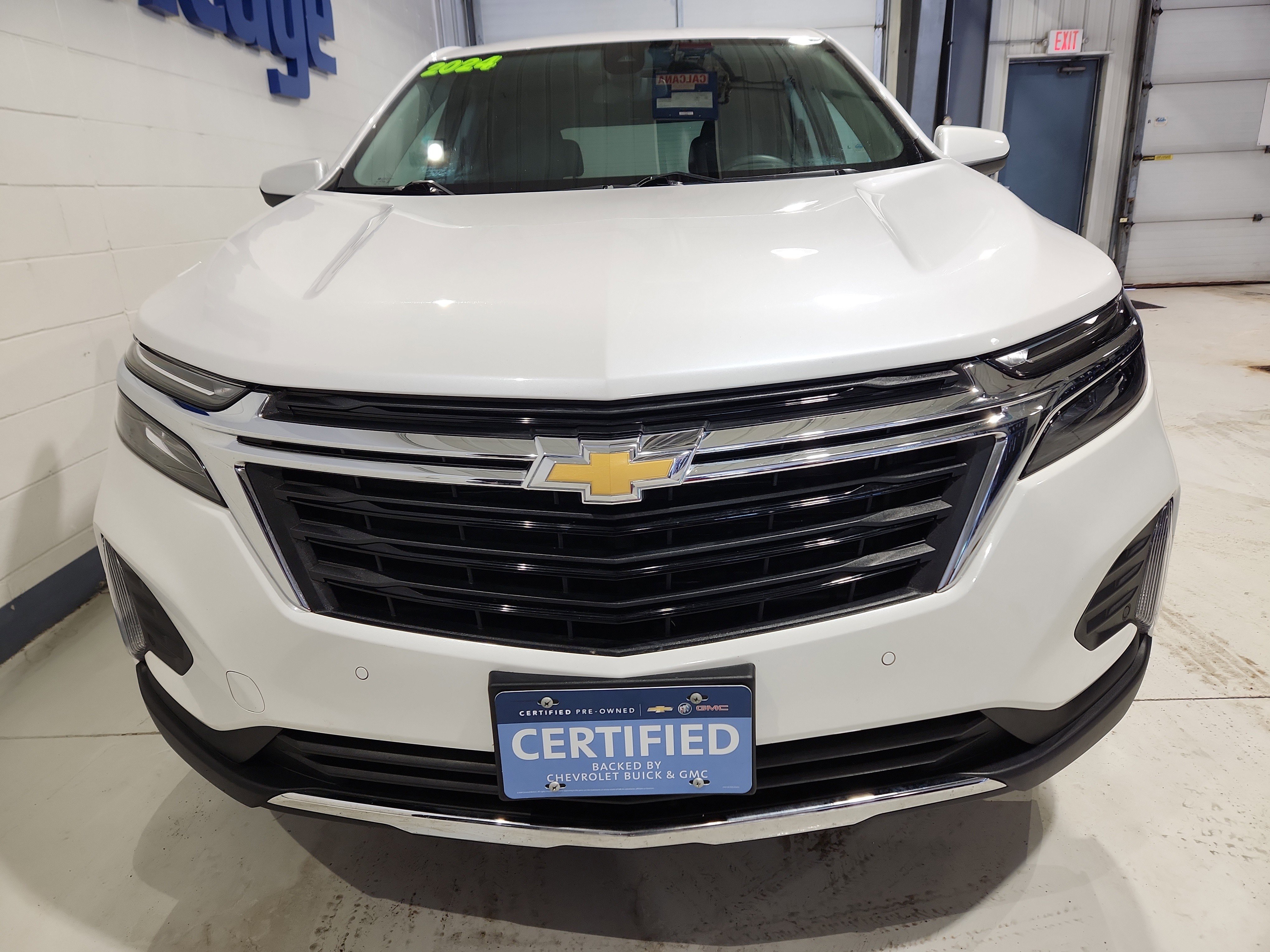 Certified 2024 Chevrolet Equinox LT image 3
