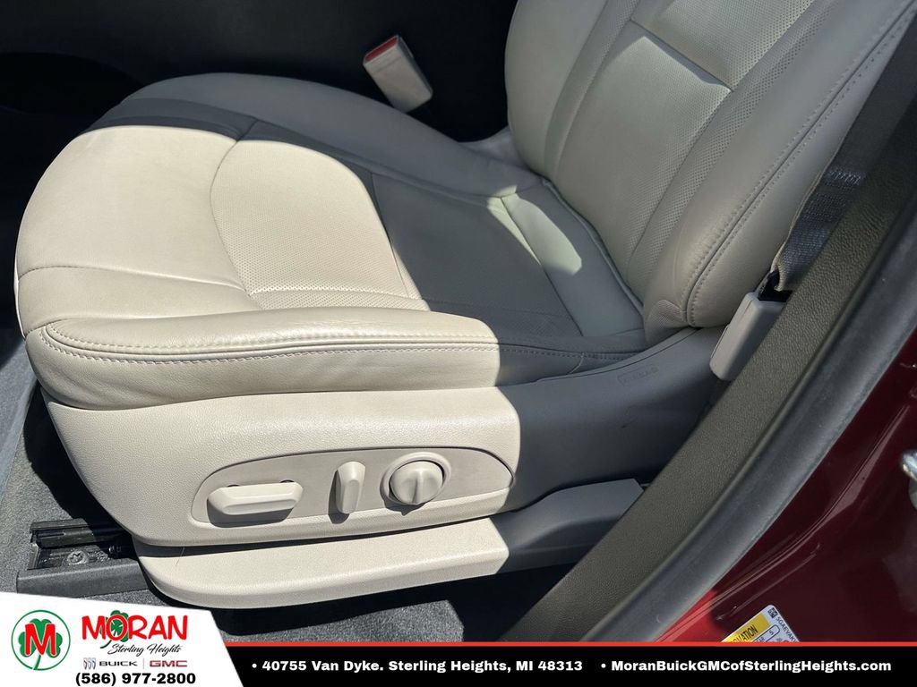 Used 2021 Buick Enclave Essence w/ Sound and Sites Package AWD/4WD image 20